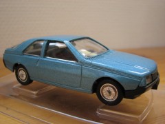 85 SOL RENAULT FUEGO.jpg